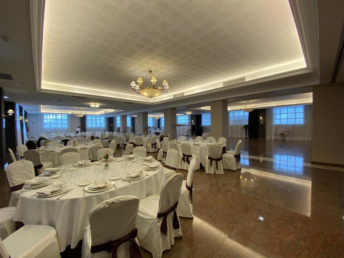 Hotel Lasa Sport Валадоид Екстериор снимка