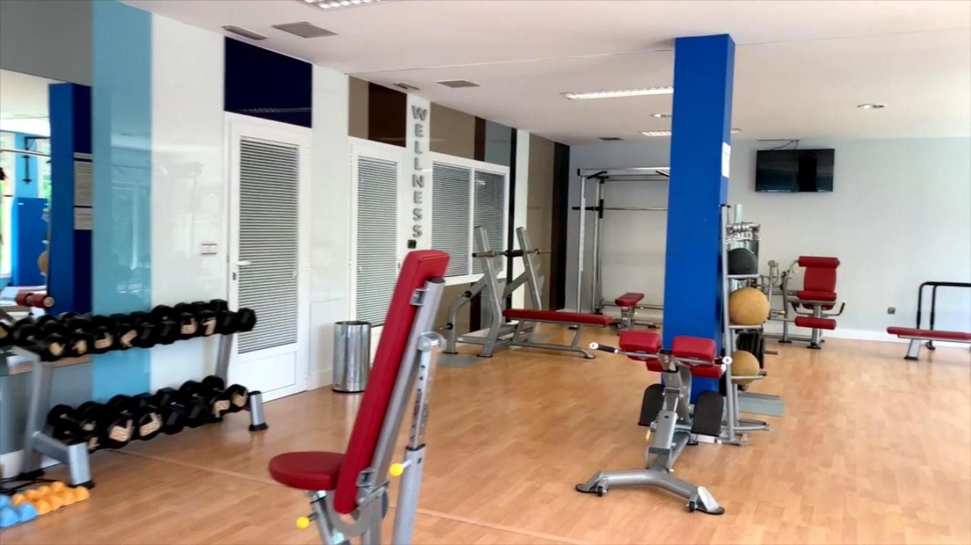 Hotel Lasa Sport Валадоид Екстериор снимка